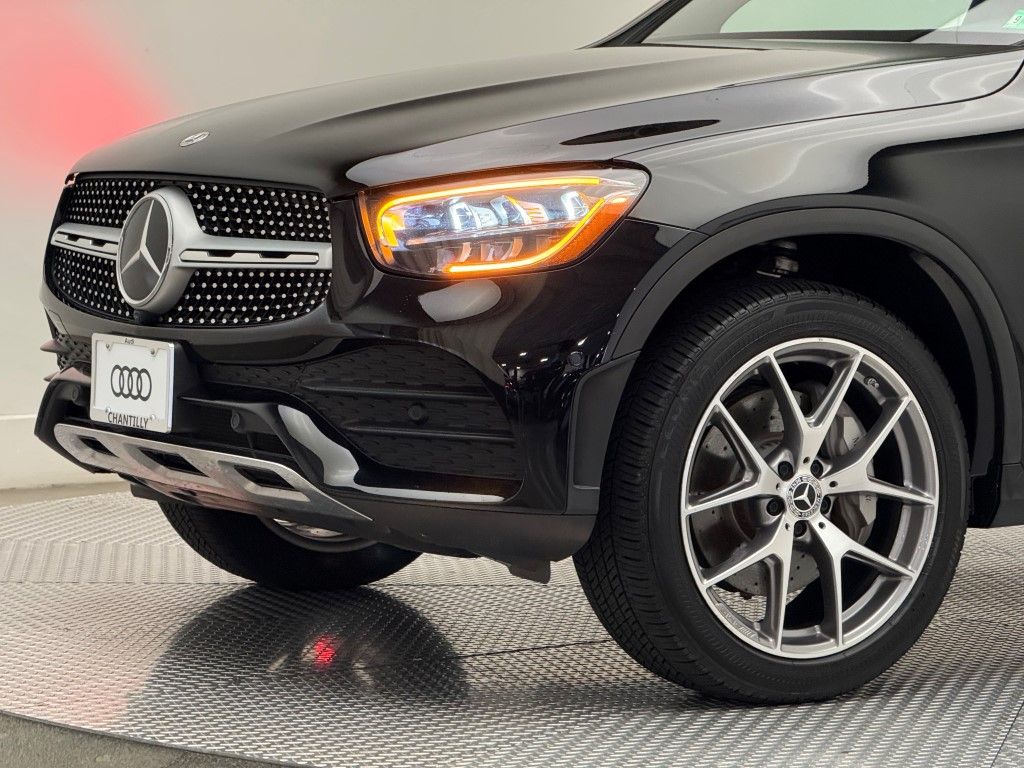 Thumbnail: 2022 Mercedes-Benz GLC - 8