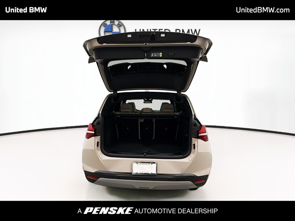 Thumbnail: 2026 BMW X3 - 14