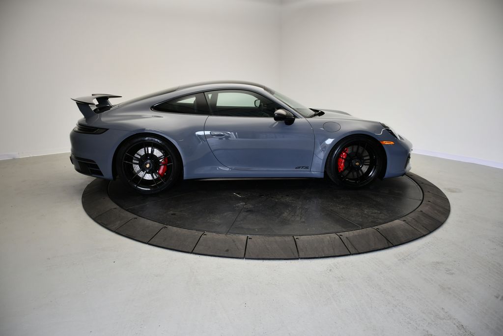 Thumbnail: 2024 Porsche 911 - 9