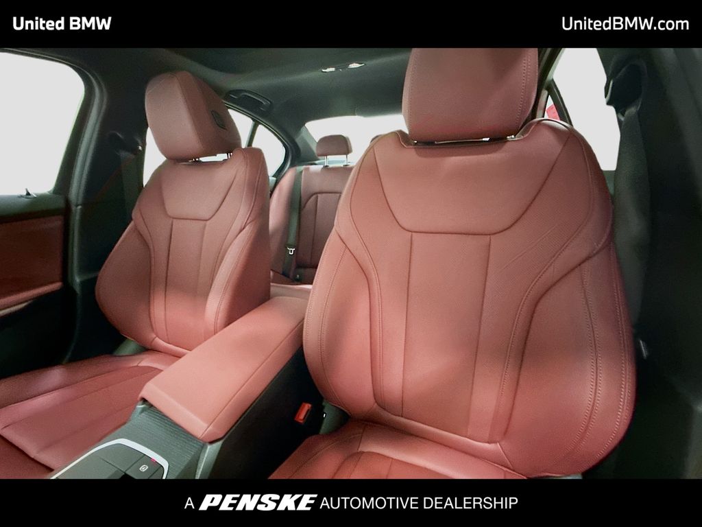 Thumbnail: 2026 BMW 3 Series - 5