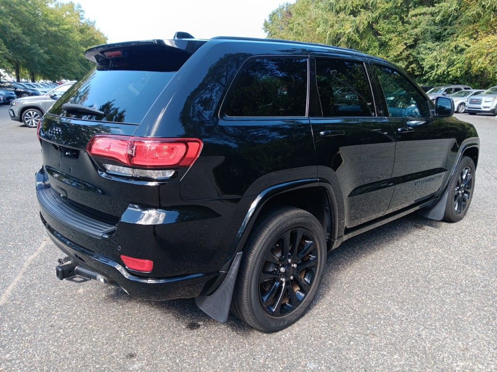 2021 Jeep Grand Cherokee Laredo X 5