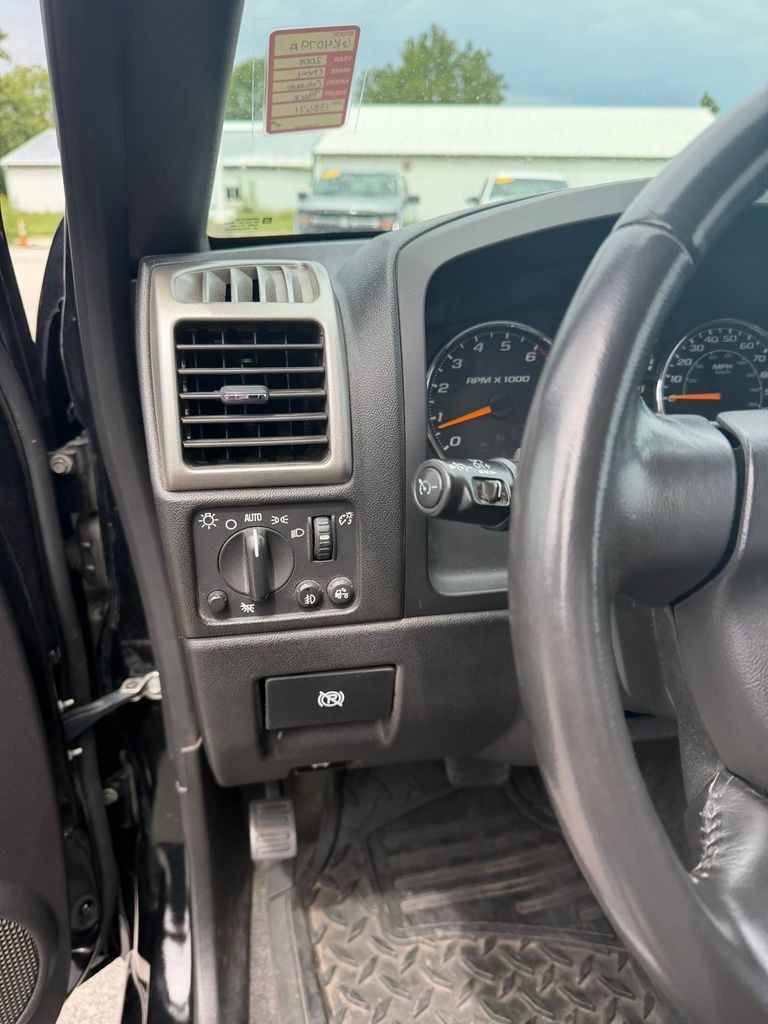 Used 2008 Chevrolet Colorado Sedan