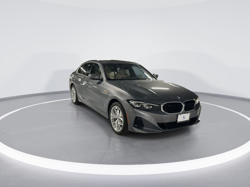 Thumbnail: 2025 BMW 3 Series - 2