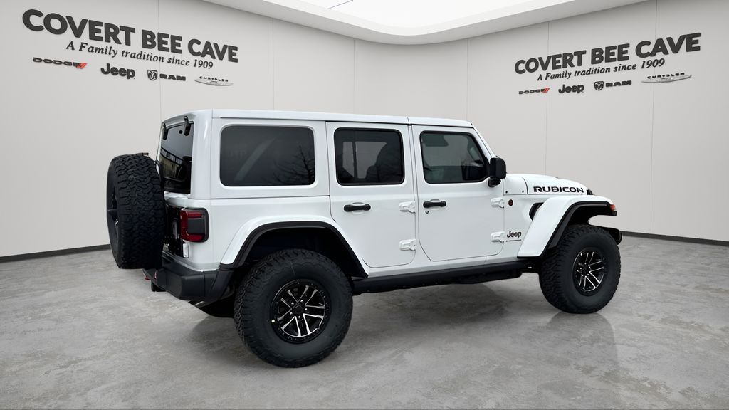 New 2026 White/off-white Jeep Rubicon image 10