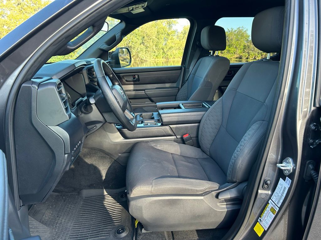 Thumbnail: 2025 Toyota Tundra - 14