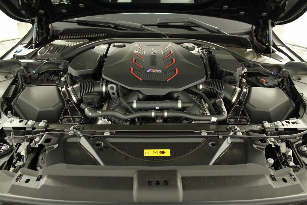 Thumbnail: 2025 BMW M5 - 9