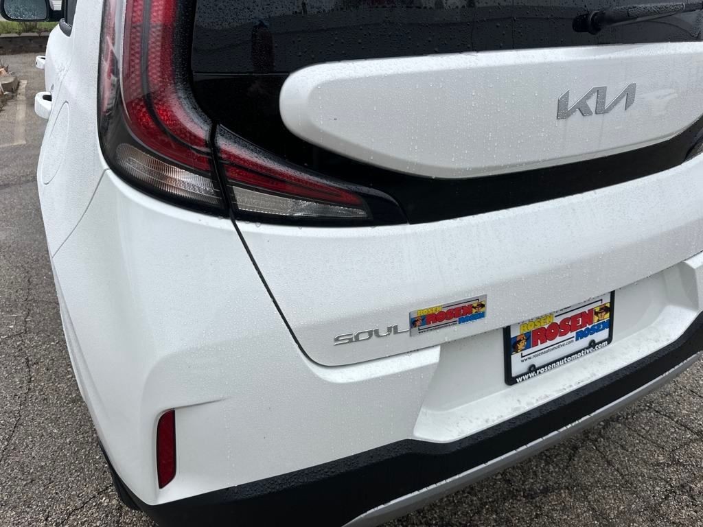2025 Kia Soul S photo