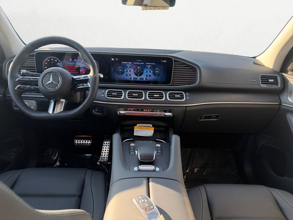 new 2026 Mercedes-Benz GLS car
