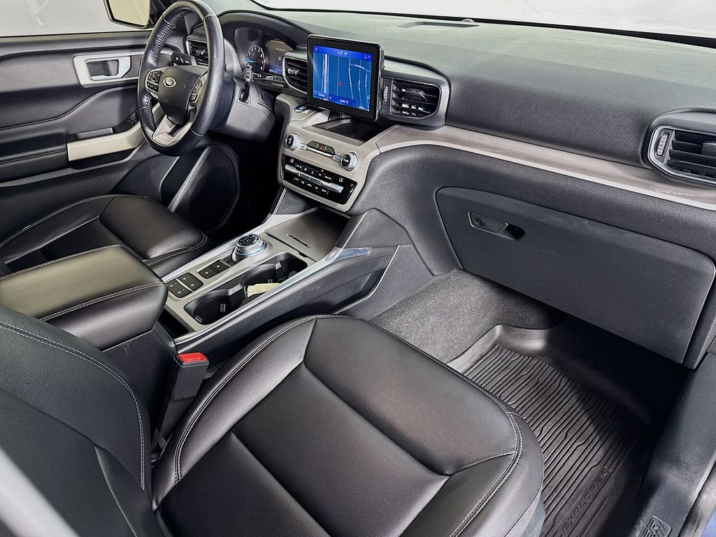Used Car 2021 Ford Explorer  Xlt For Sale Under $25,000 In Austin, Texas