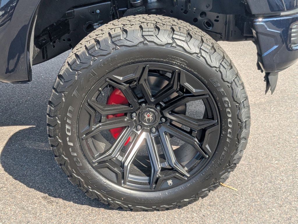 2025 Ford F-150 Black Widow