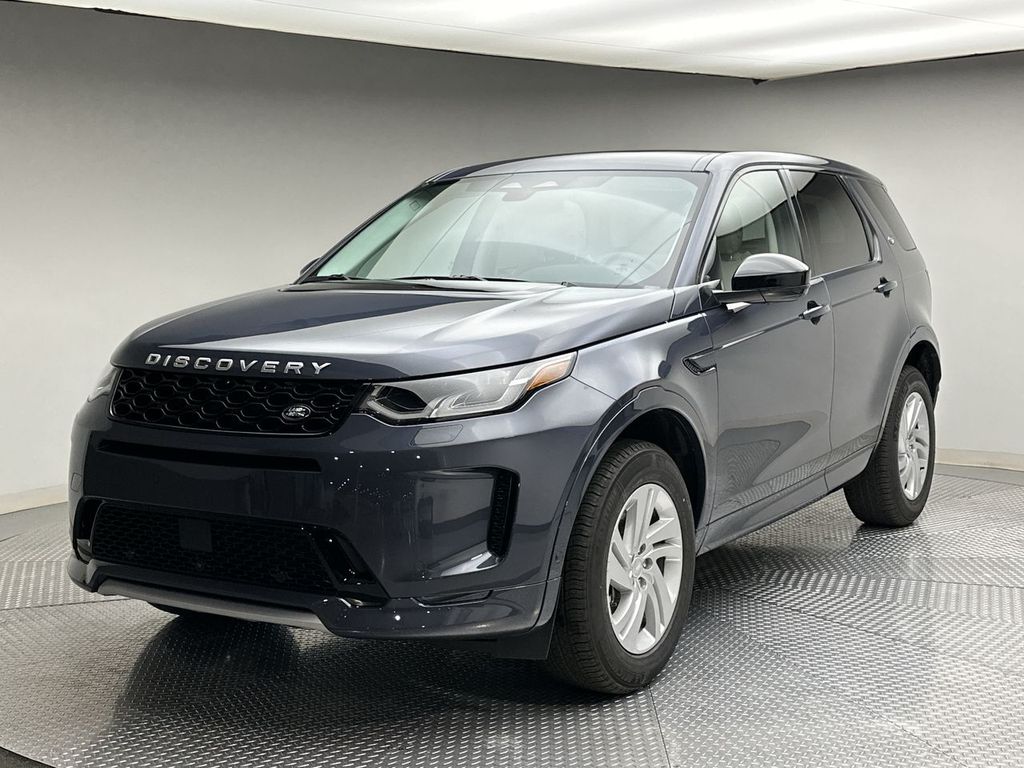 2024 Land Rover Discovery Sport S -
                Paramus, NJ