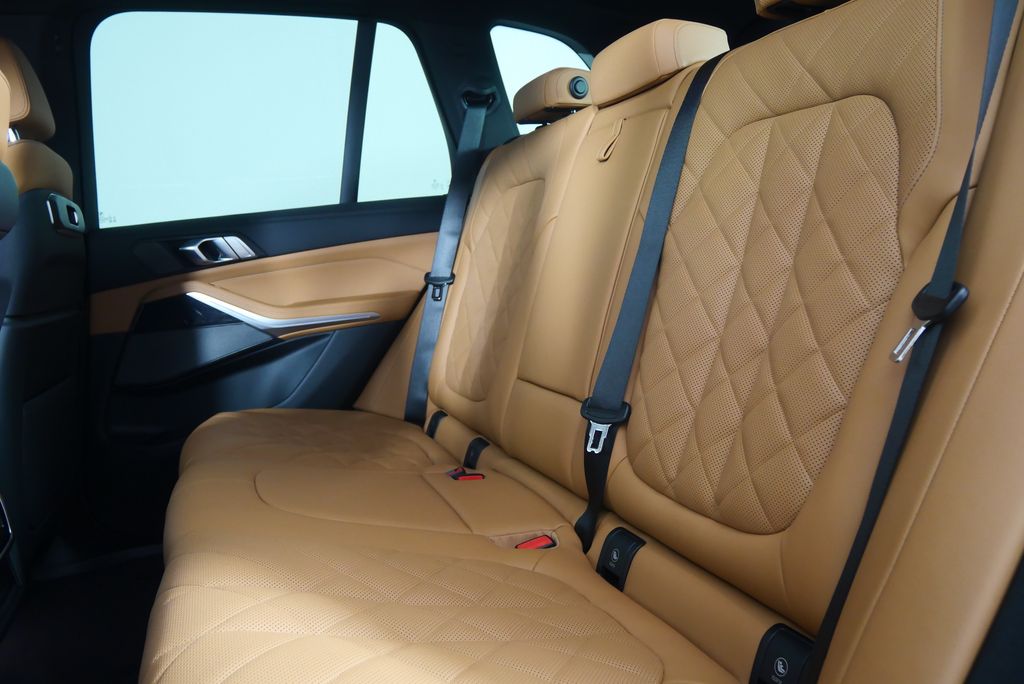 2026 BMW X5 xDrive40i 16