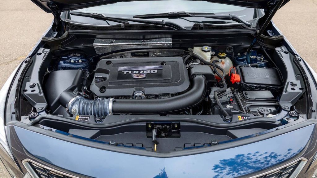 Used 2021 Cadillac XT4 Premium Luxury 4D Sport Utility