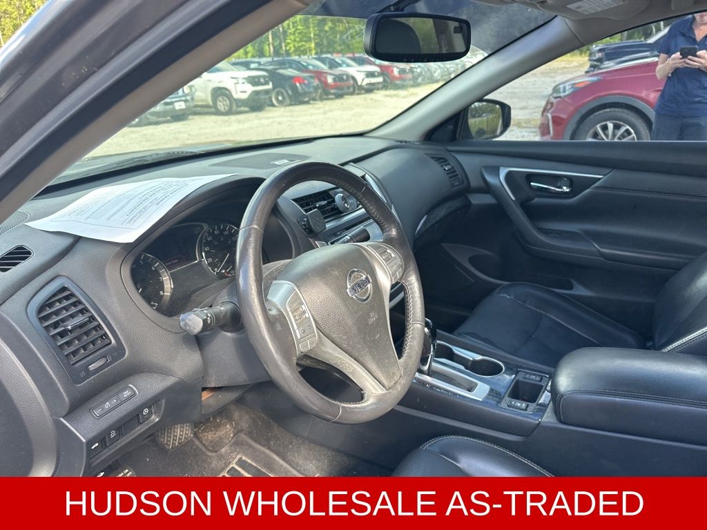 2017 Gun Metallic Nissan Altima 2.5 SL FWD Sedan