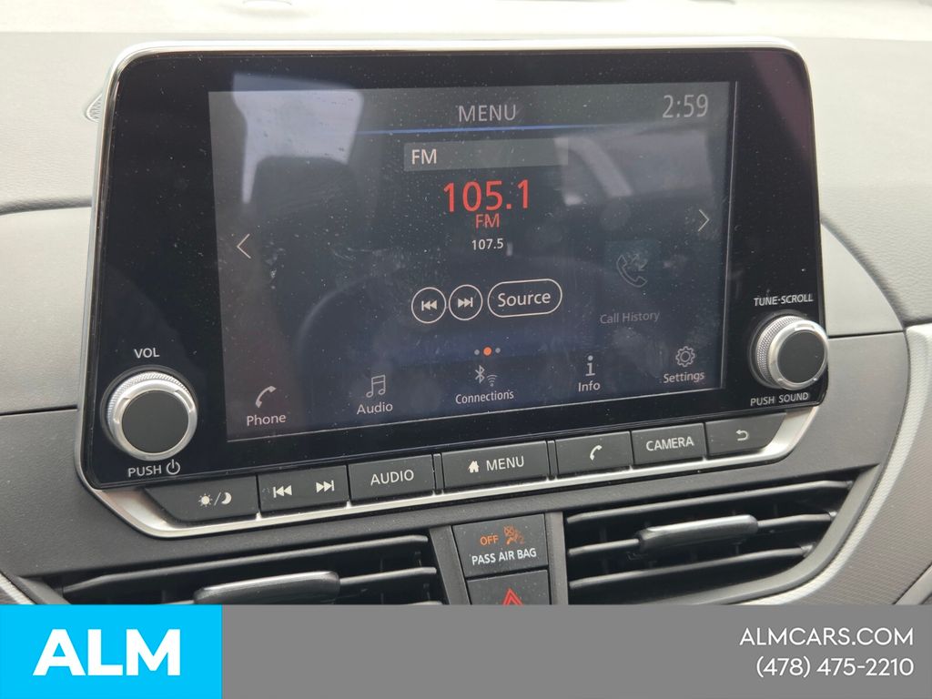 Used 2025 Blue Nissan 2.5 SR image 22