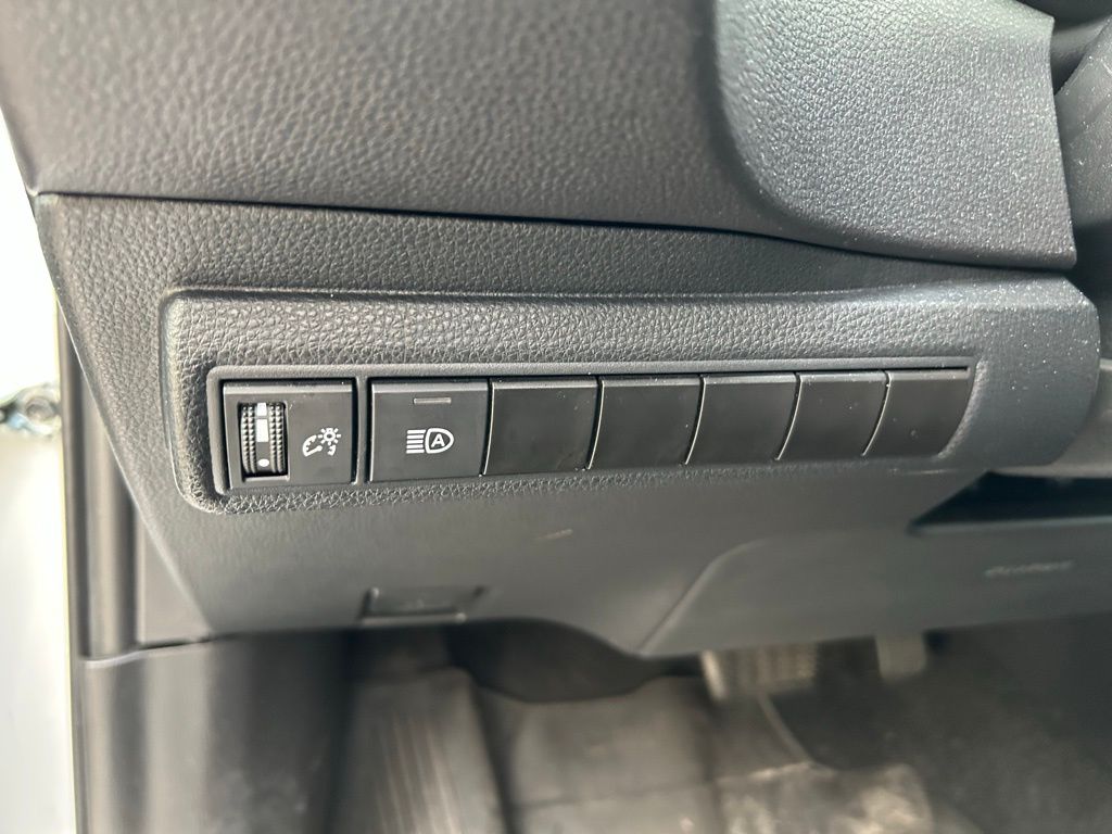 Thumbnail: 2024 Toyota Corolla - 16