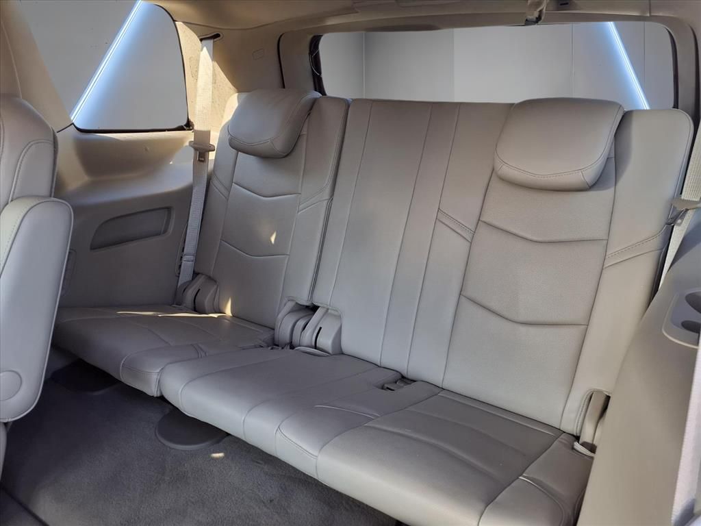 2019 Cadillac Escalade Premium Luxury - Photo 14