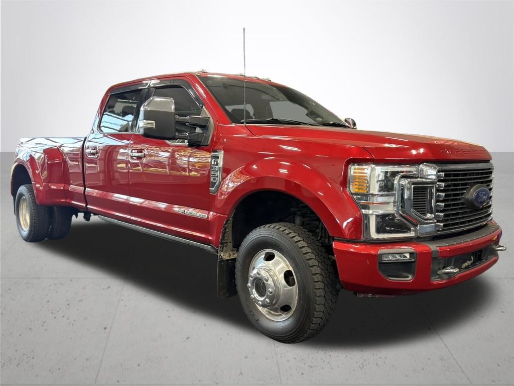 2022 Ford F-350SD Platinum
