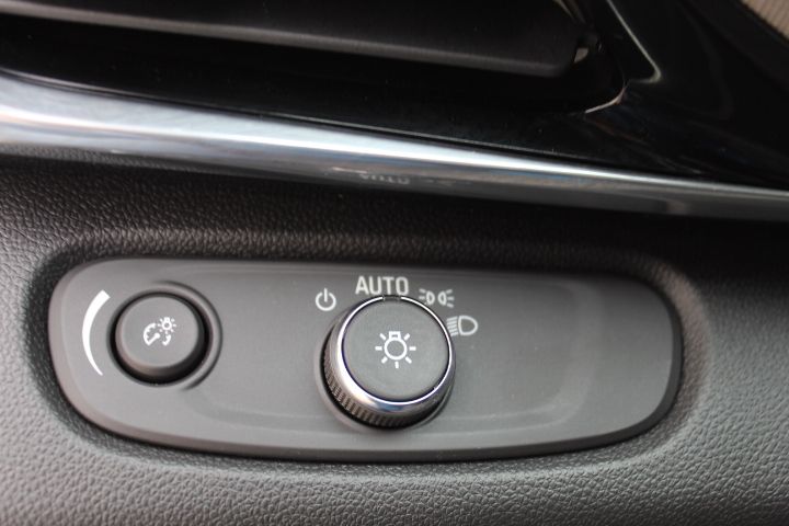 Used Car 2024 Buick Envista  Avenir For Sale Under $30,000 In Georgetown, Texas