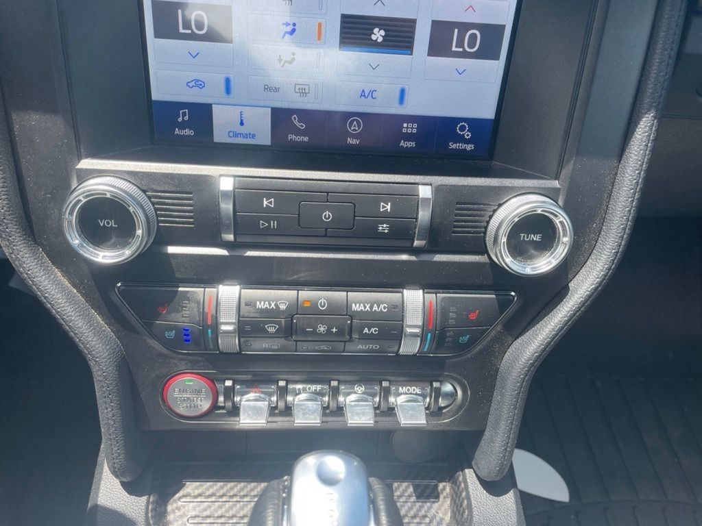 Used 2019 Blue Ford GT Premium image 14