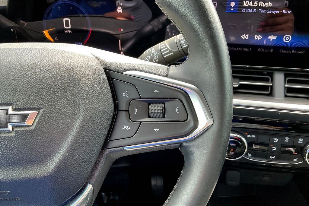 Used 2024 Chevrolet Trax SUV