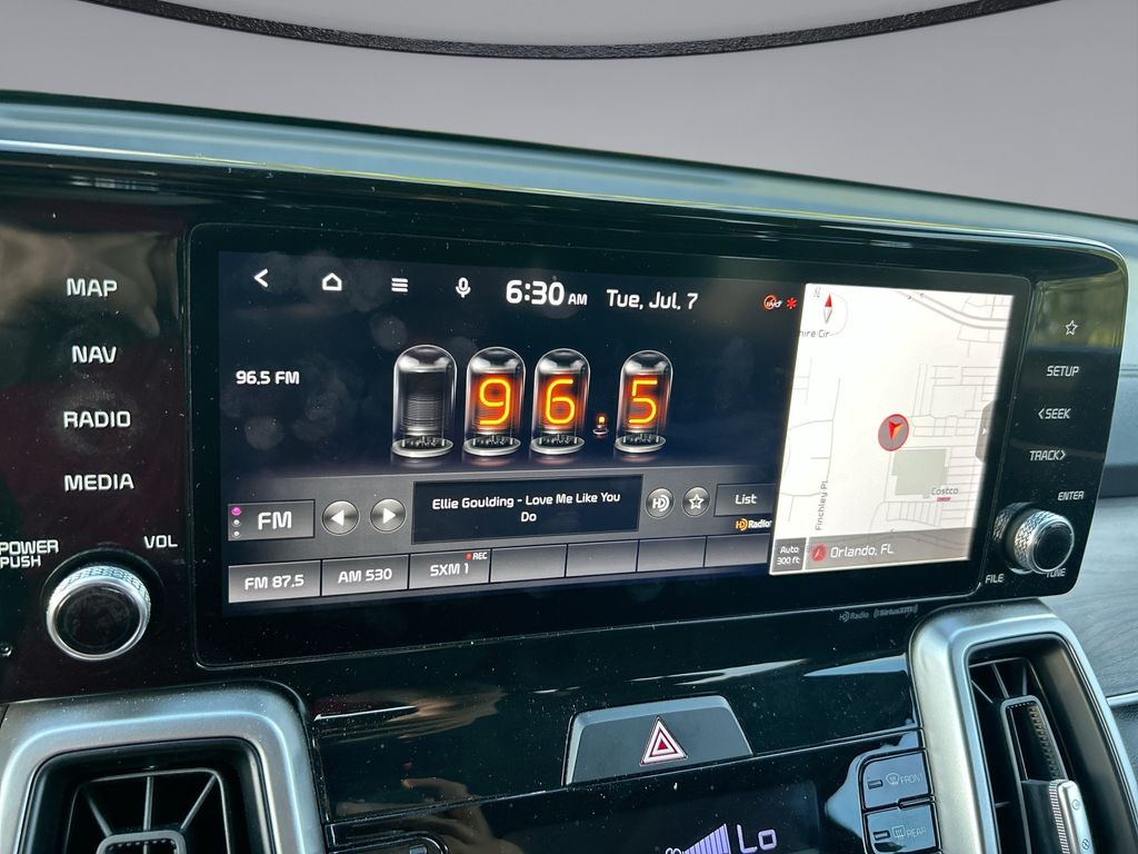 Thumbnail: 2022 Kia Sorento - 16