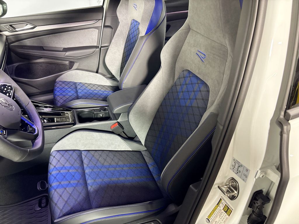 2026 Volkswagen Golf R 2.0T