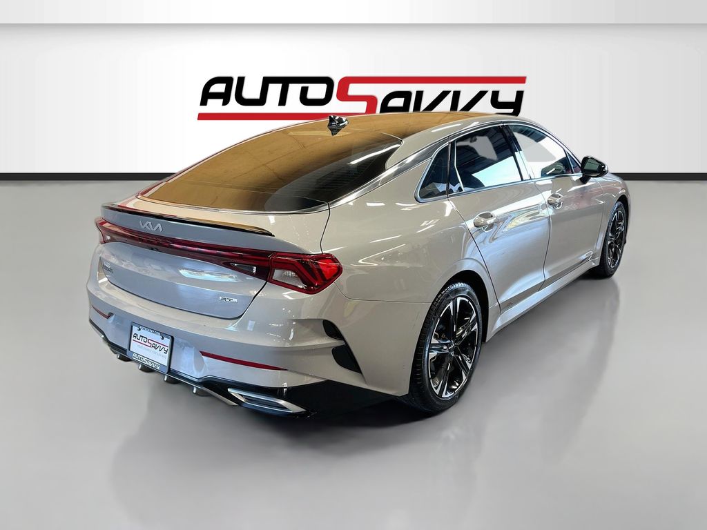 Used 2024 Wolf Gray Kia GT-Line image 7