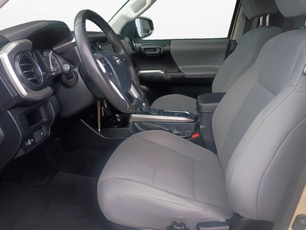 Used Car 2019 Toyota Tacoma  Sr5 For Sale Under $30,000 In Austin, Texas