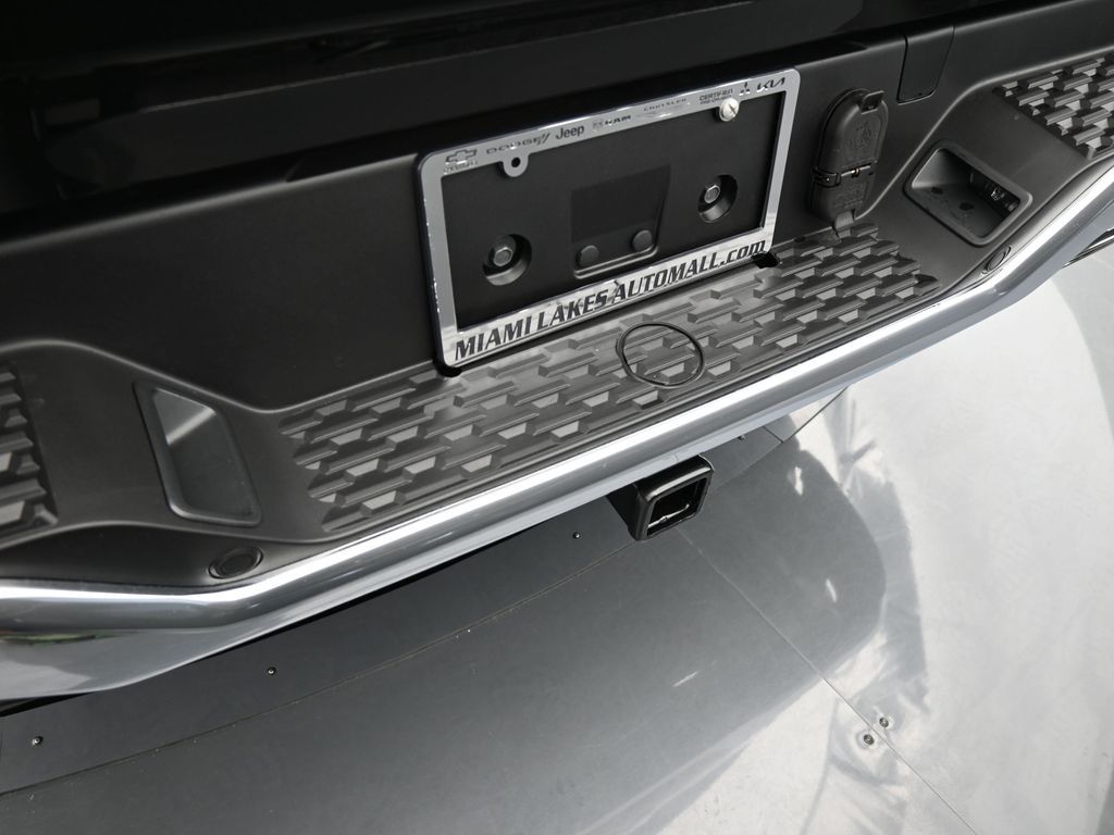 New 2026 Diamond Black Crystal Pearlcoat Ram Big Horn/Lone Star image 33