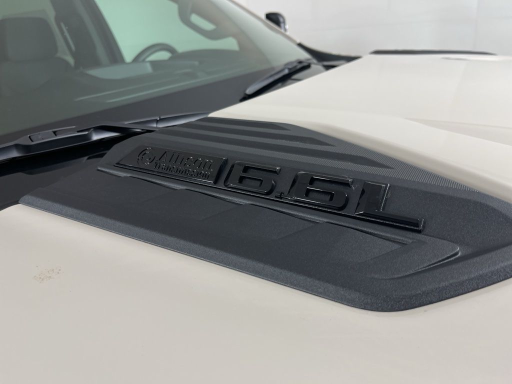 Thumbnail: 2026 Chevrolet Silverado 2500 - 8