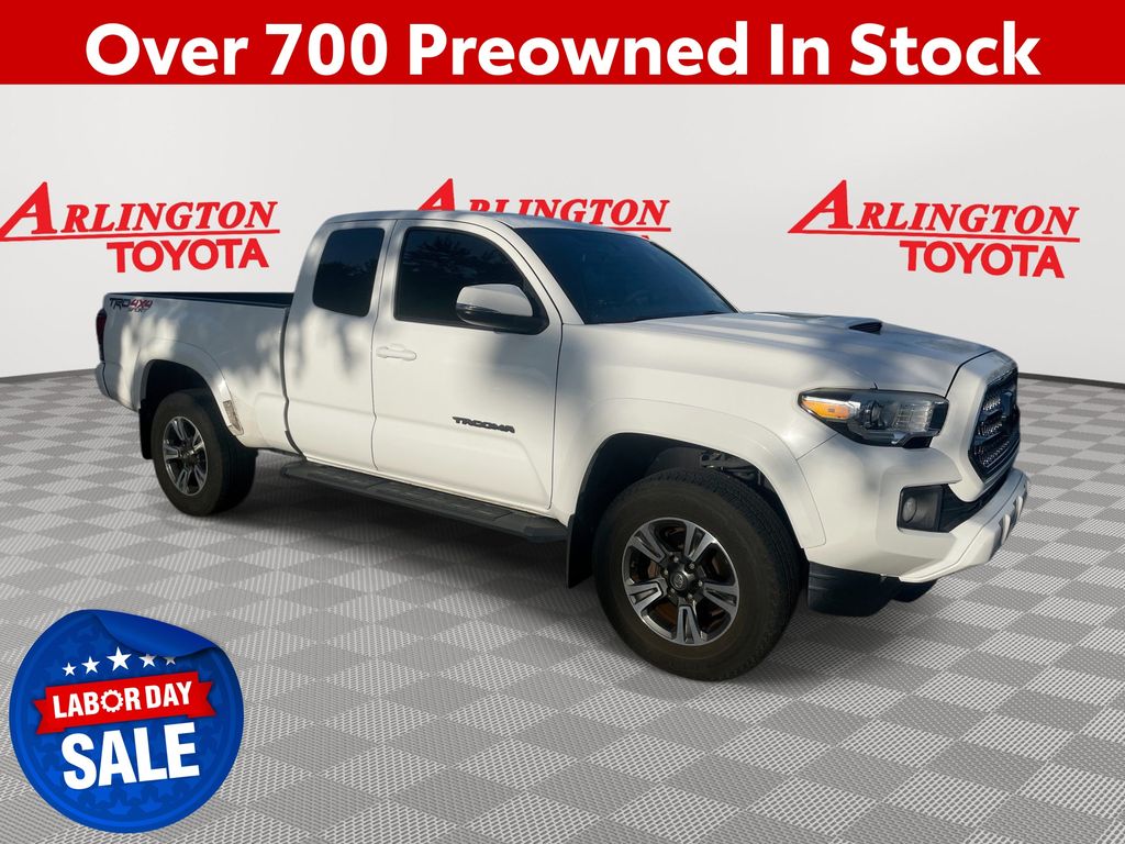 Super White 2017 Toyota Tacoma Pickup Truck Four-Wheel Drive 6-Speed Automatic