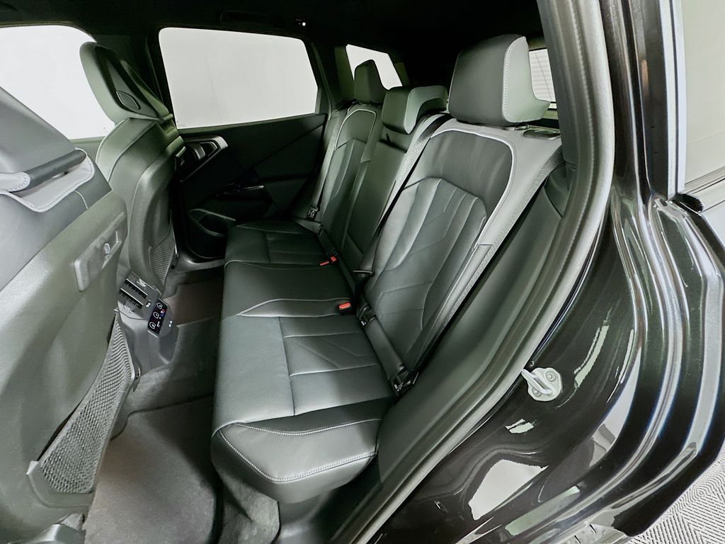 Thumbnail: 2026 BMW X3 - 17