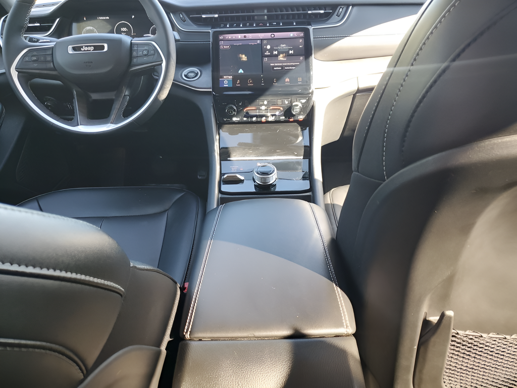 Used Car 2024 Jeep Grand Cherokee  Limited For Sale Under $40,000 In Austin, Texas