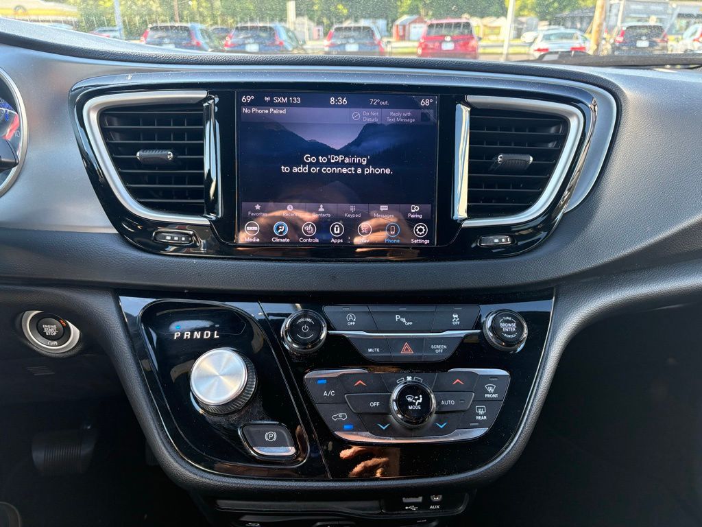 2020 Chrysler Pacifica Touring