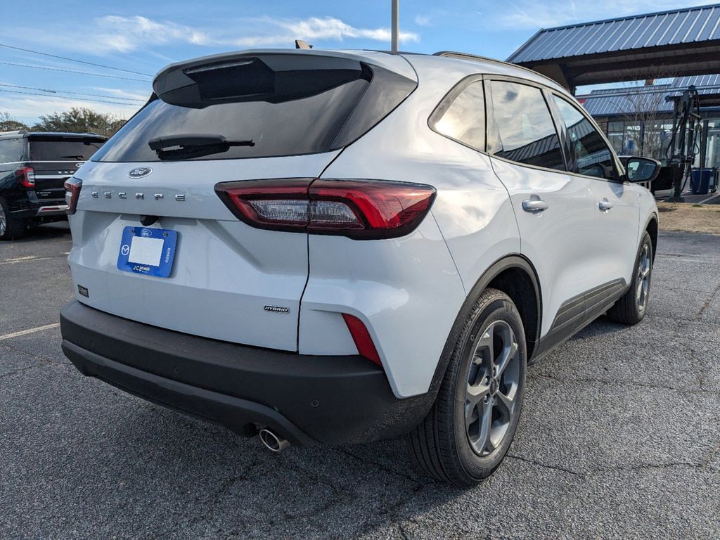 2025 Ford Escape ST-Line