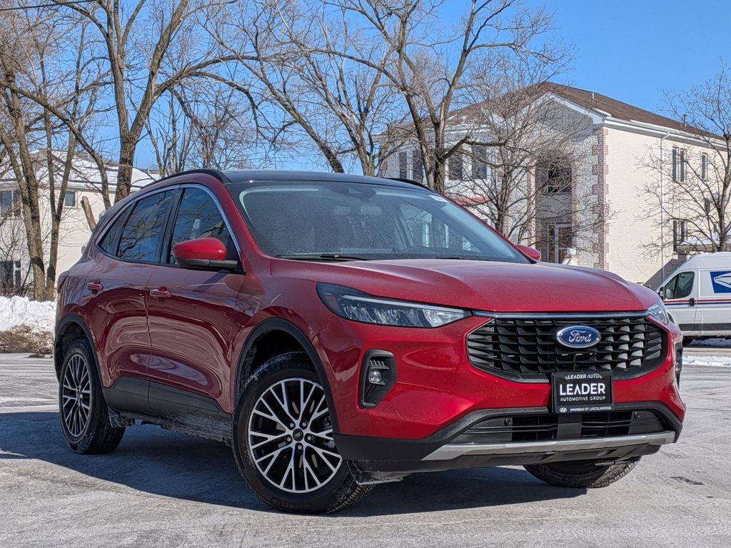 Red Metallic 2023 Ford Escape Hybrid Plug-in FWD SUV / Crossover Front-Wheel Drive Continuously Variable Transmission