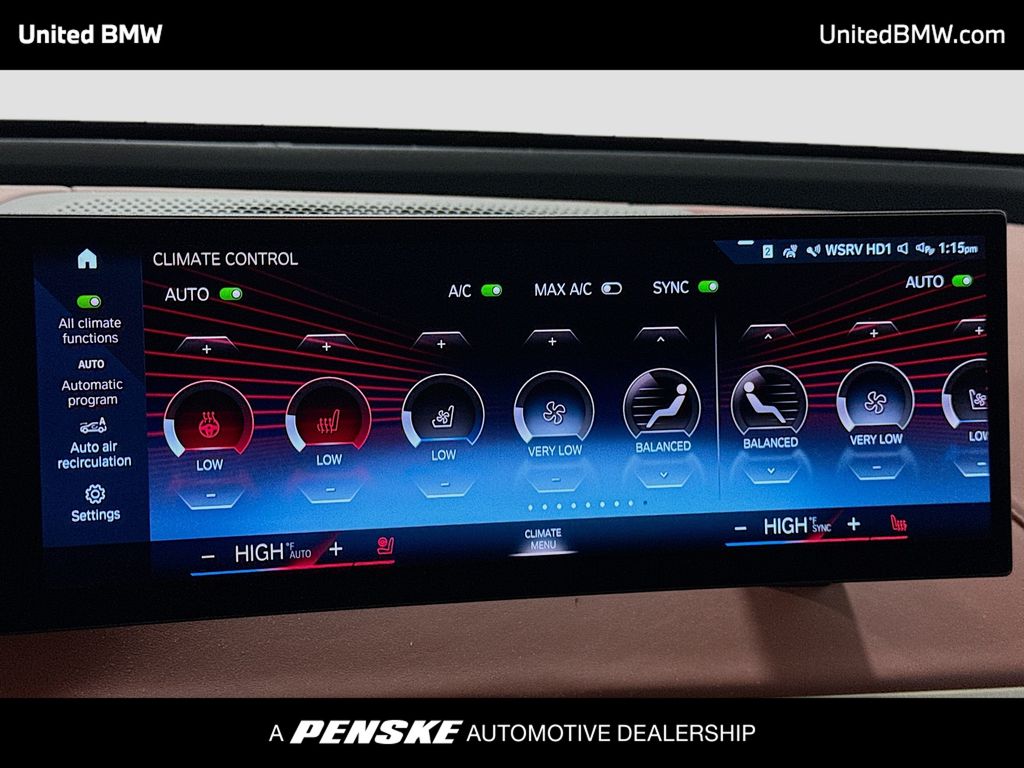 Thumbnail: 2022 BMW iX - 11