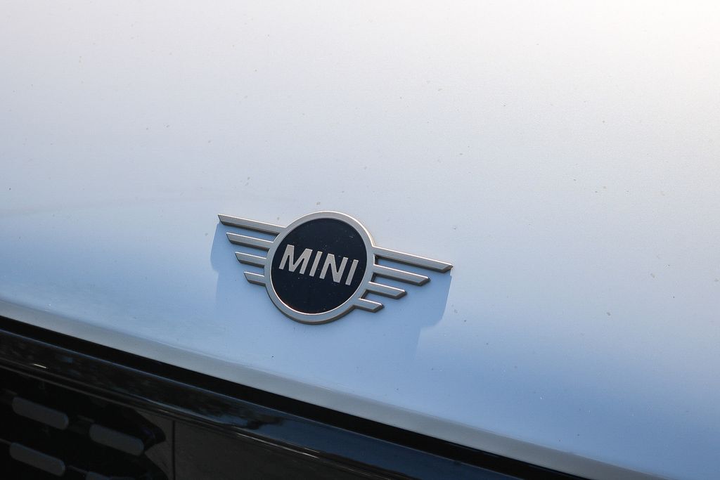 2025 MINI Cooper  5