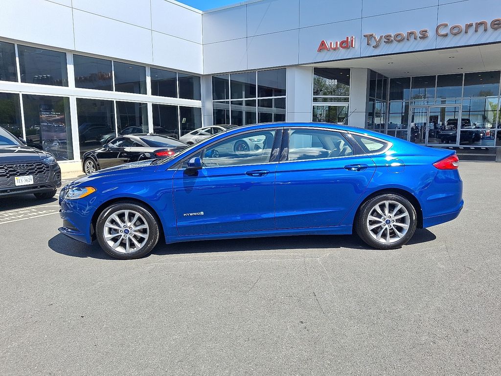 Thumbnail: 2017 Ford Fusion - 7