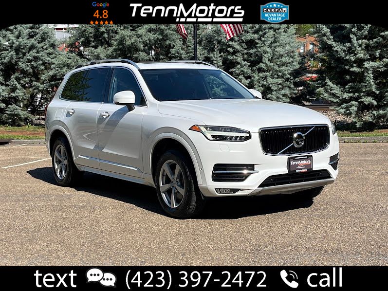 Ice White 2018 Volvo XC90 T5 Momentum 7-Passenger FWD SUV / Crossover Front-Wheel Drive Automatic