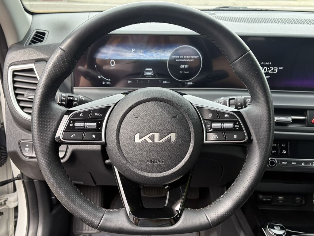 2024 Kia Seltos SX
