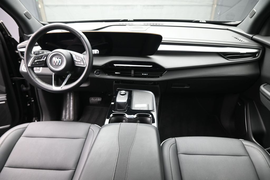 Used 2025 Buick Enclave SUV