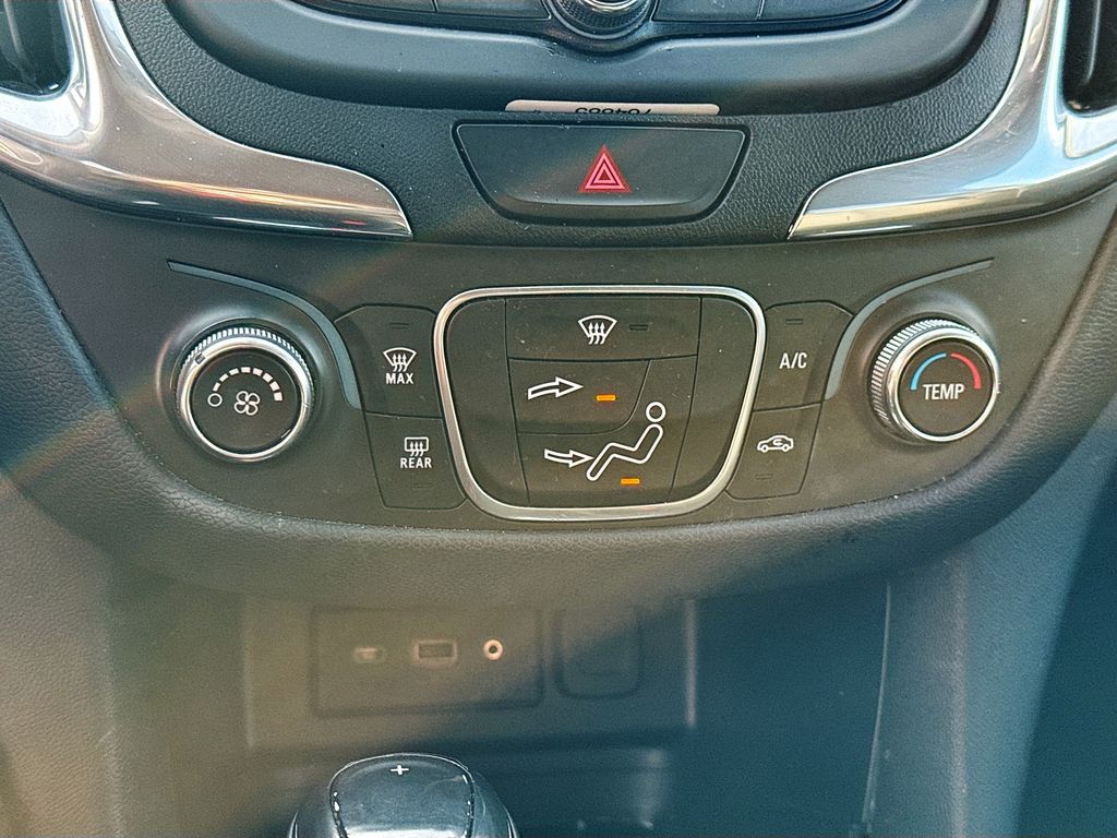 Used 2020 White Chevrolet LT image 16