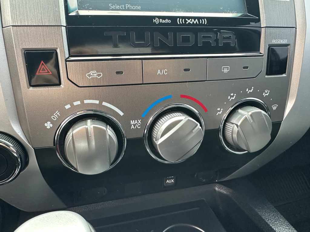 2017 Toyota Tundra SR5