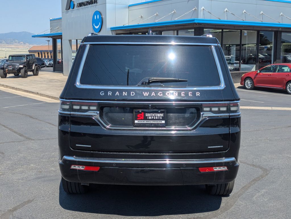 2023 Jeep Grand Wagoneer Series II 6