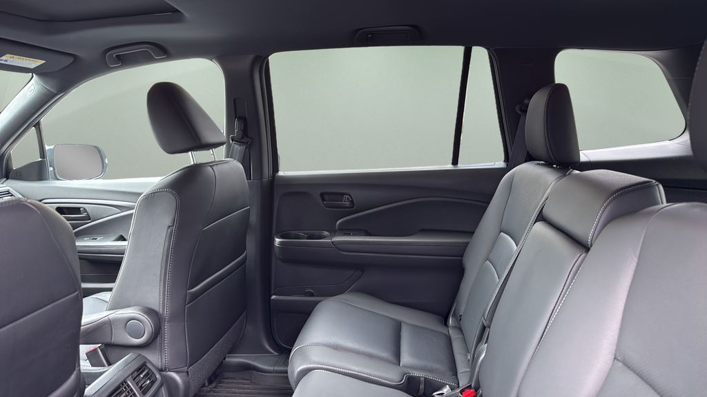 2023 Honda Passport EX-L Black at Honda North