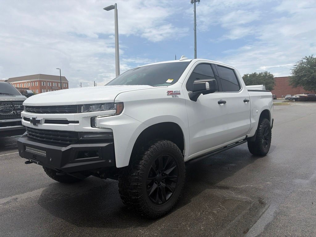 Summit White 2022 Chevrolet Silverado 1500 Pickup Truck Four-Wheel Drive Automatic
