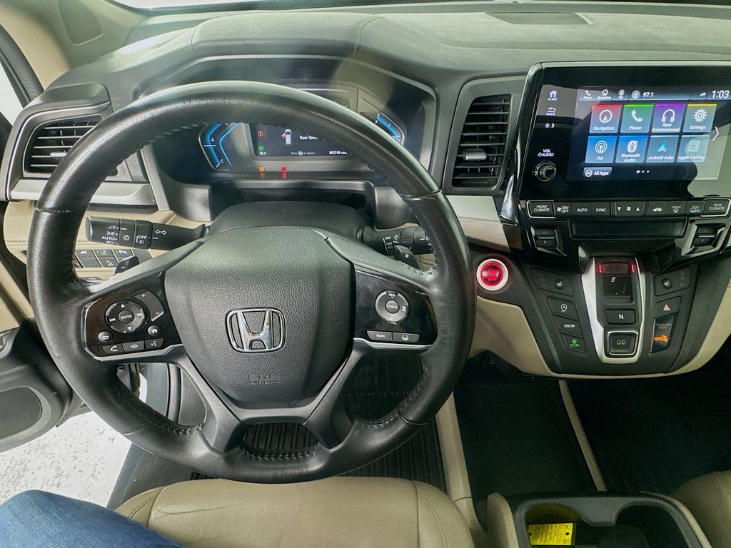 Used Car 2019 Honda Odyssey  Touring For Sale Under $30,000 In Austin, Texas