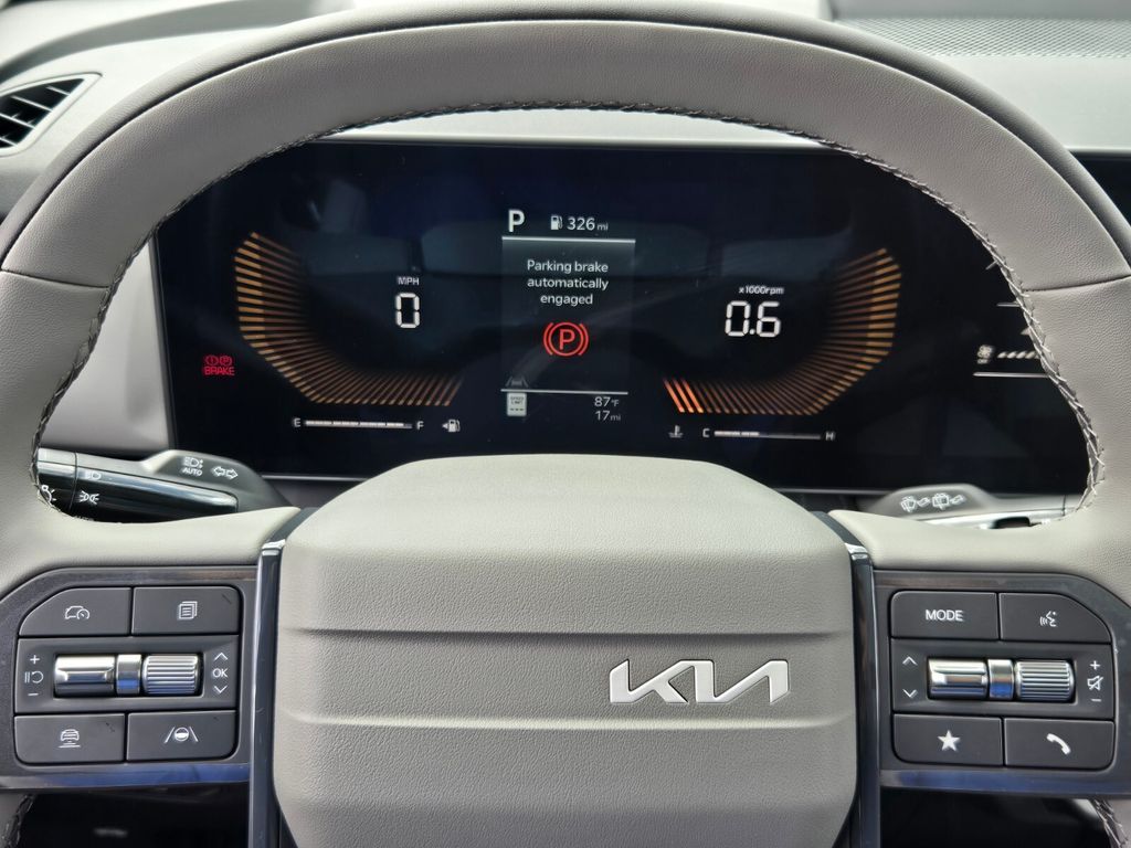 2027 Kia Seltos - $32,030